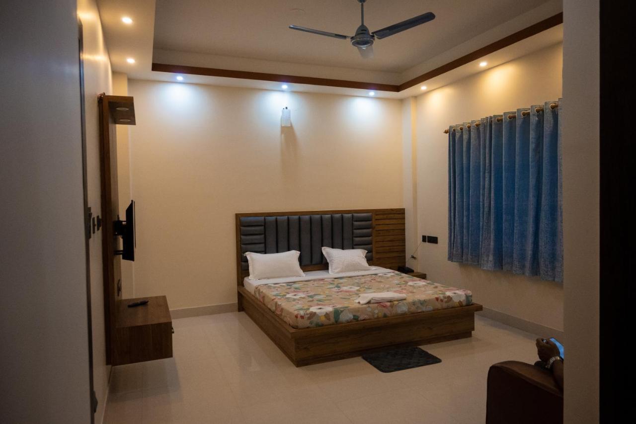 Unique Shantiniketan Hotell Sri Niketan Eksteriør bilde